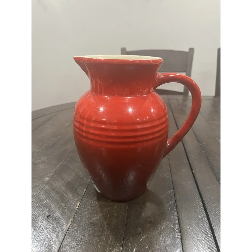 Le Creuset Stoneware‎ Cerise Red Stoneware 2 Quart Pitcher 9